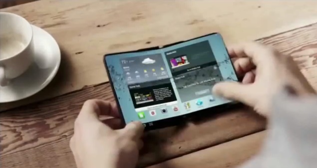 New rumors about the launch of the first foldable smartphone from Samsung in 2017 1